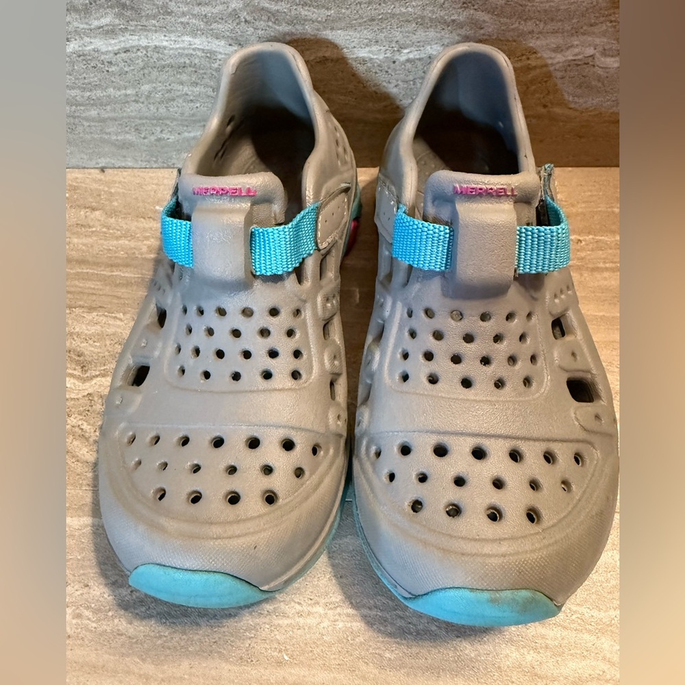 Merrell Kids' Gray Water Shoes with Pink and Blue Accents Crocs Velcro 10c - Picture 3 of 7